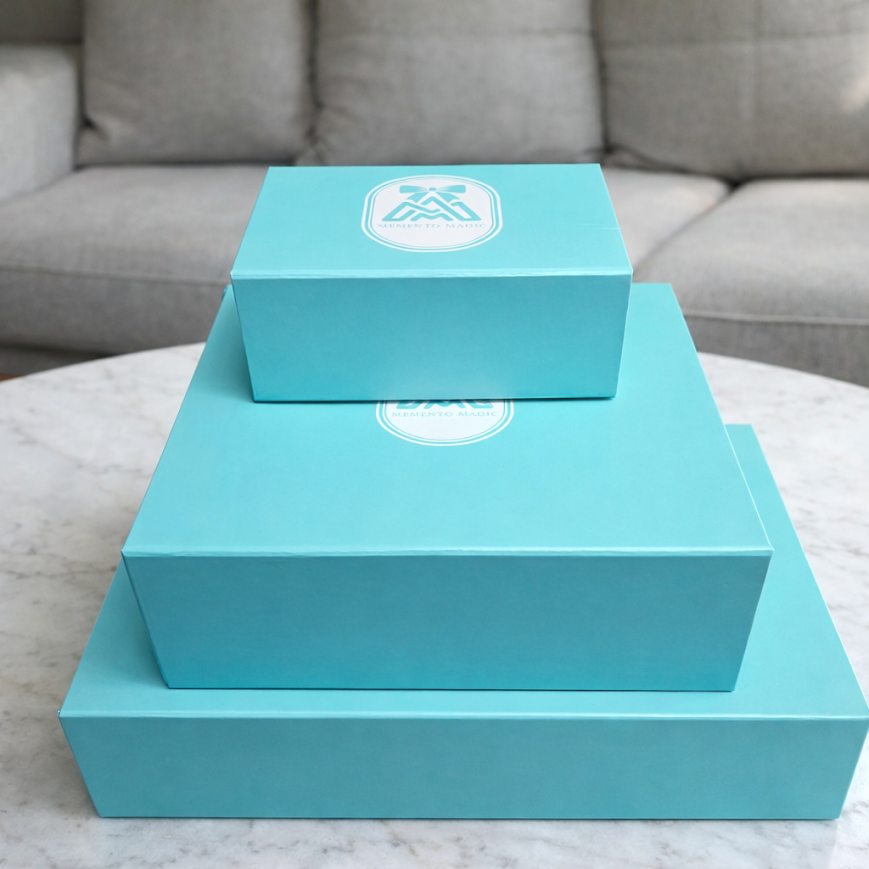 Gift wrapping Luxury boxes